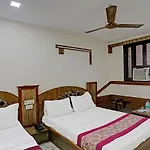 Fabstays-Cottage Crown Plaza