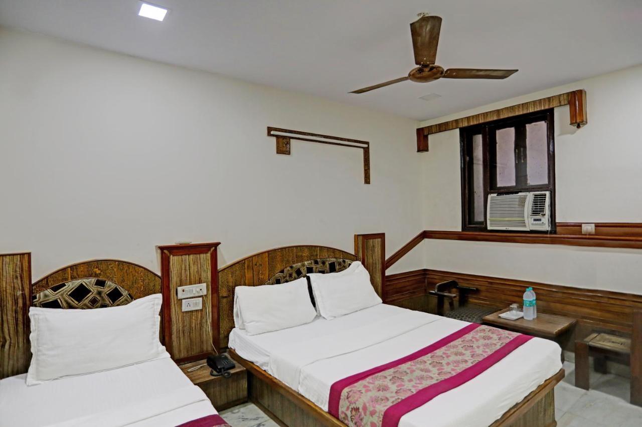 Fabstays-cottage Crown Plaza New Delhi